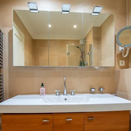 Апартаменты Prestige Mont Boron -terrace -sea View -2br